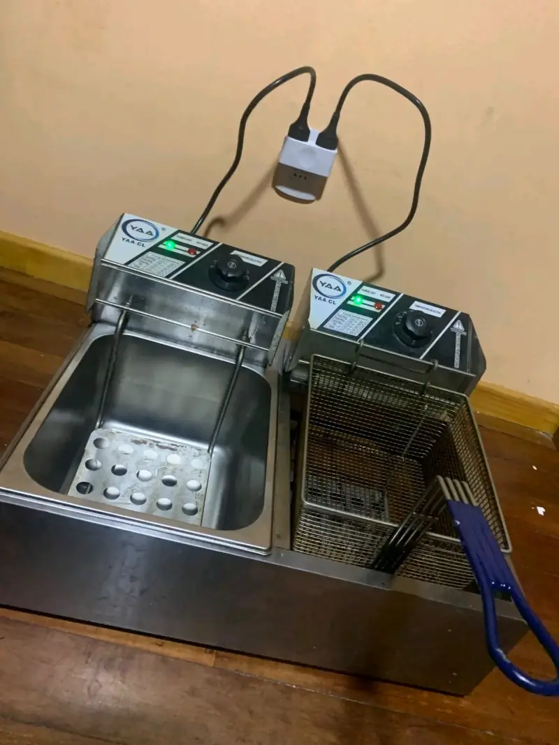 Freidora doble eléctrica de acero inoxidable YAA - 1