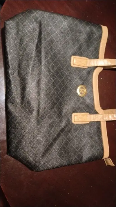 Bolso Roma italy negro con detalles marrones - miniatura 1