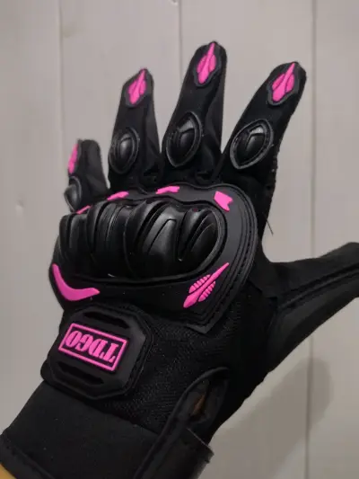 Guantes de moto negros con protección rosa - miniatura 1
