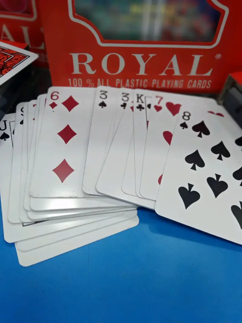 Baraja de Cartas Plásticas Royal Lavables - 2