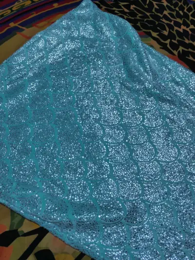 Cola de sirena azul brillante para disfraz - miniatura 3
