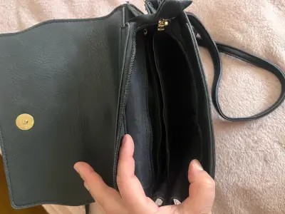 Cartera negra - miniatura 3