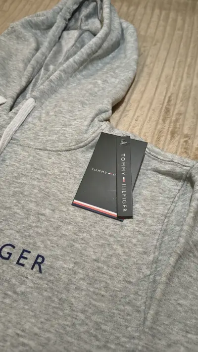 🦘Polerón tipo canguro Tommy Hilfiger - miniatura 5