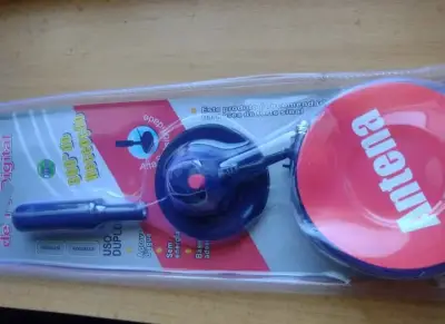 Antena digital de alta recepción 360° - miniatura 1
