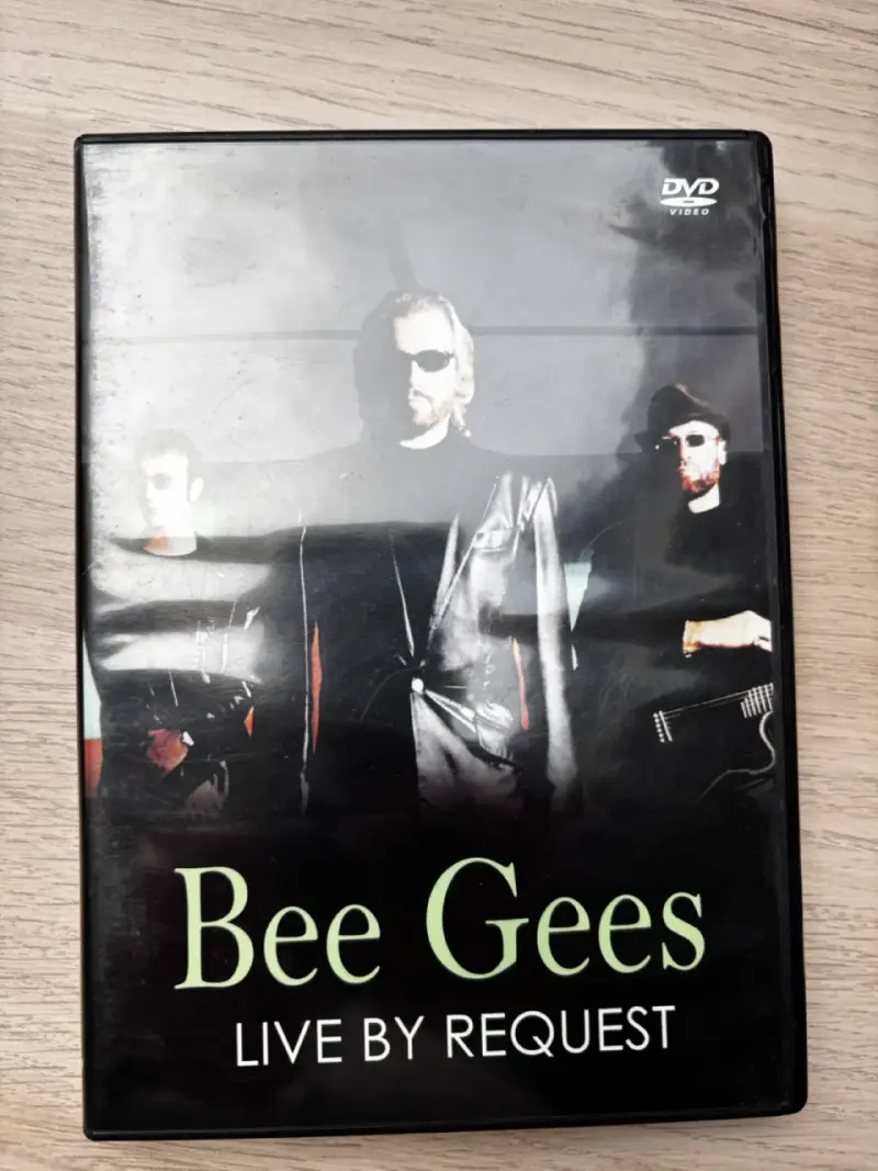 DVD Bee Gees Live By Request en Vivo - 1