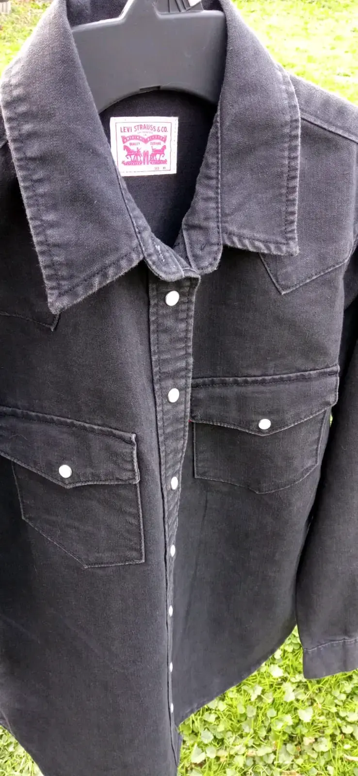 Camisa de mezclilla negra Levi's para mujer - 2