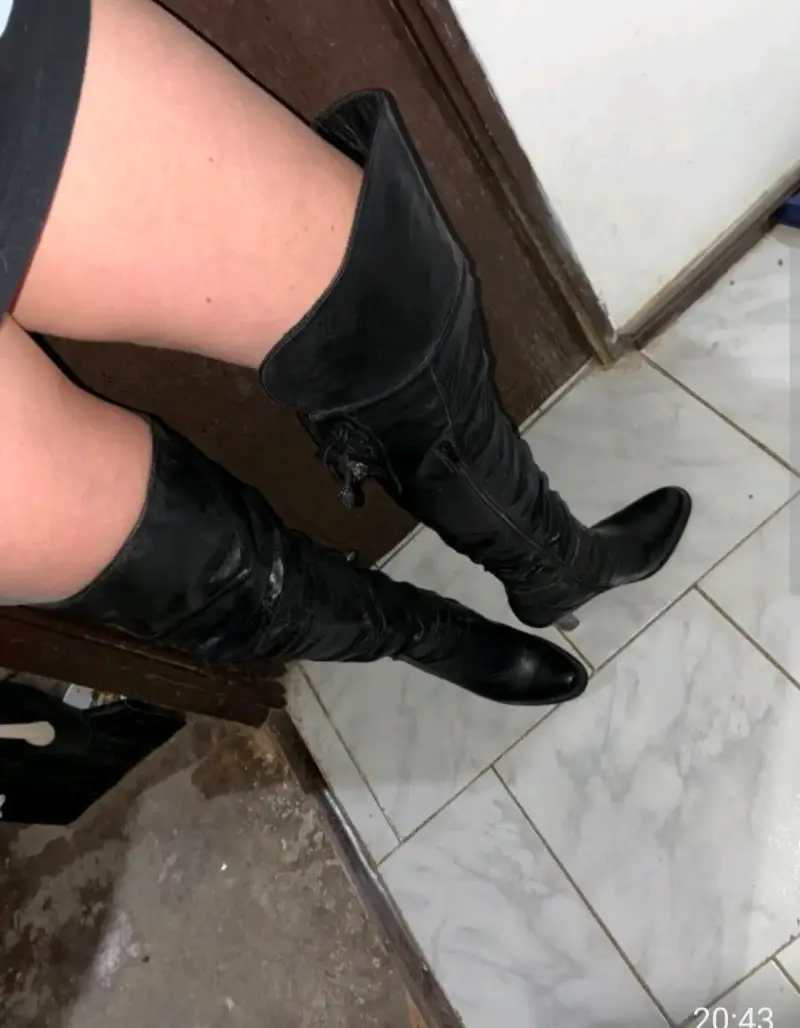 Botas largas negras de cuero para mujer - 2