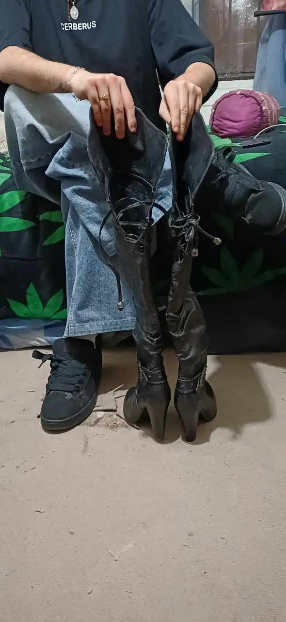 Botas largas negras de cuero para mujer - 4