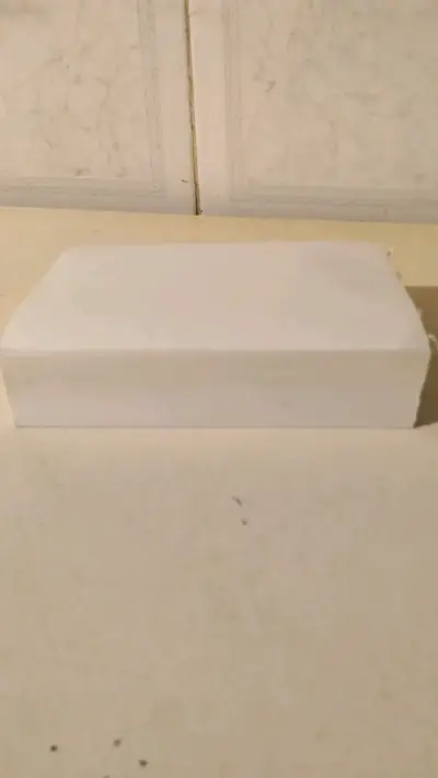 Bloque de papel blanco para notas - miniatura 1
