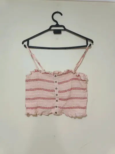 Lote de tops de mujer en varios estilos - miniatura 1