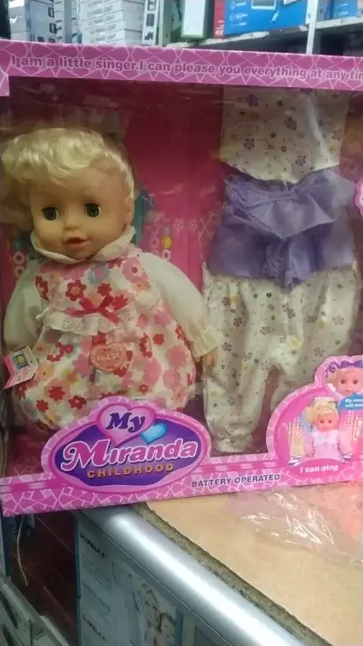 Muñeca My Miranda que canta y habla - miniatura 1