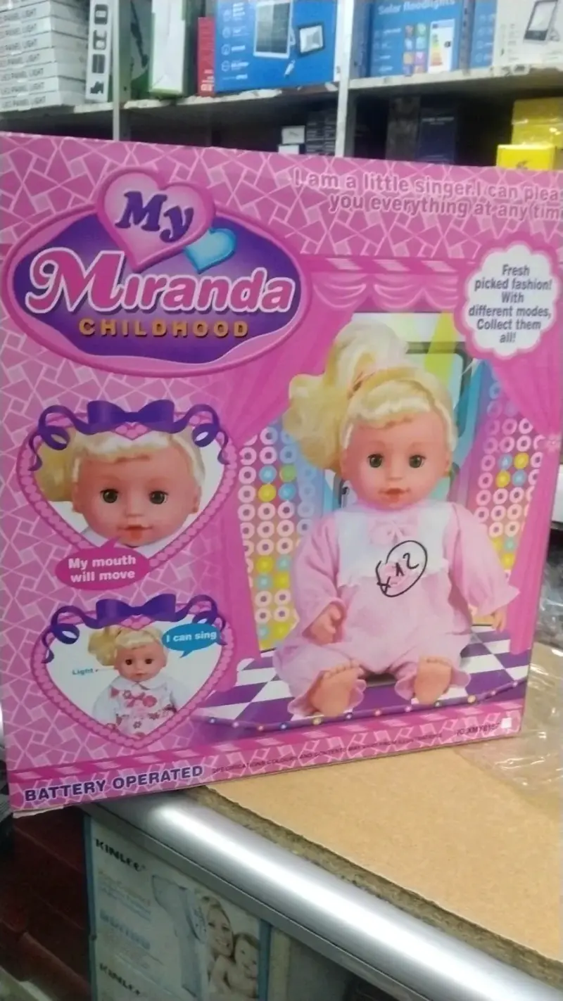 Muñeca My Miranda que canta y habla - 2