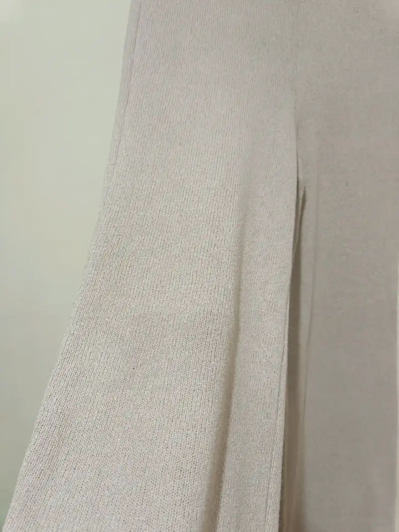 Pantalones de punto beige para mujer - 2