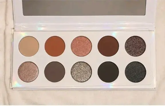 Paleta de sombras KKW BEAUTY – Kim Kardashian - 3