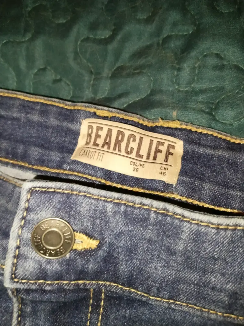 Jeans Bearcliff Carrot Fit para Hombre - 1