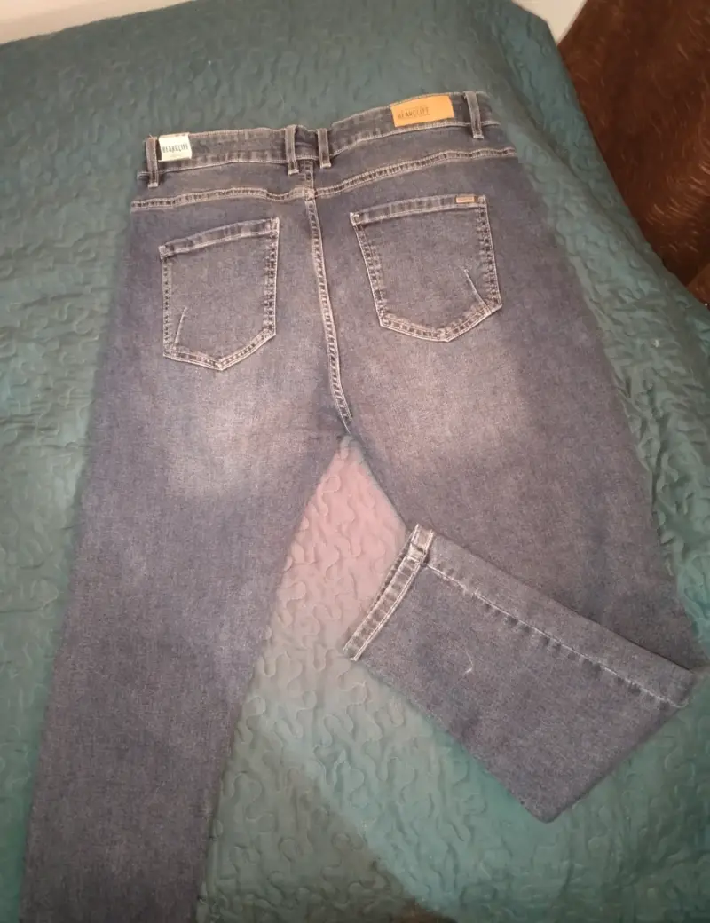 Jeans Bearcliff Carrot Fit para Hombre - 3