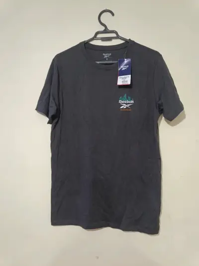 Polera Reebok Machu Picchu gris para hombre - miniatura 1