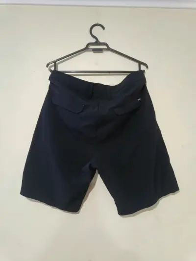 Shorts negros Hurley talla 33 para hombre - miniatura 2
