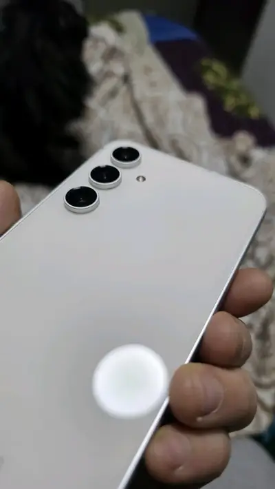 Samsung Galaxy S23FE - miniatura 5