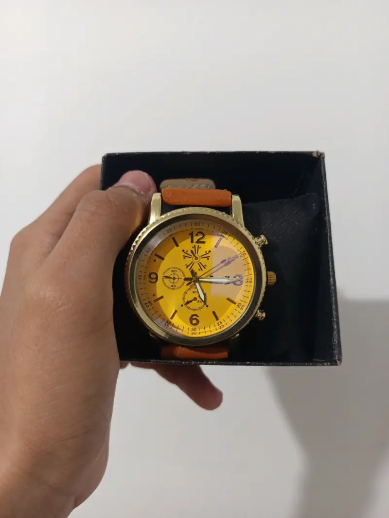 Reloj le falta la pura pila - 2