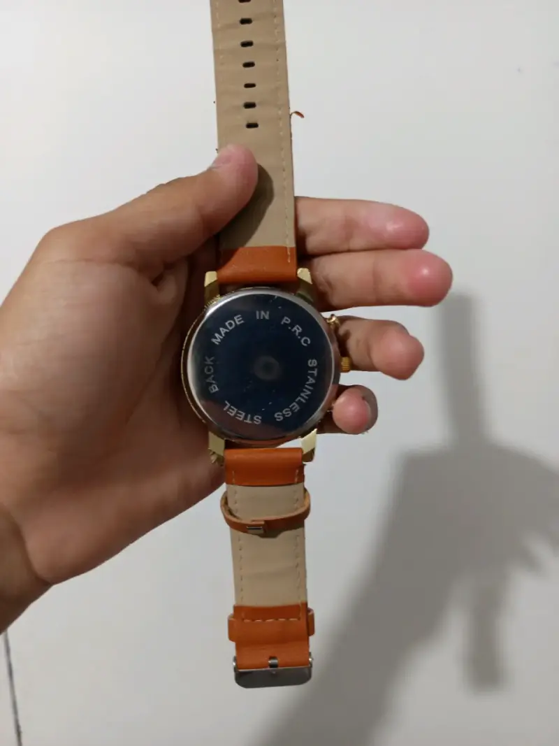 Reloj le falta la pura pila - 3