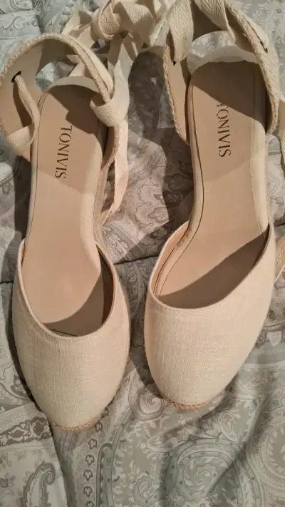Alpargatas beige con plataforma Tonvis - miniatura 1