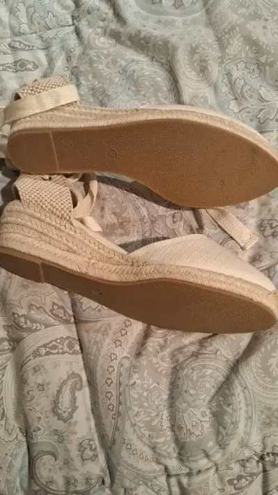 Alpargatas beige con plataforma Tonvis - miniatura 2