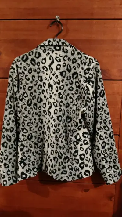 Blazer de mujer estampado animal print - miniatura 2
