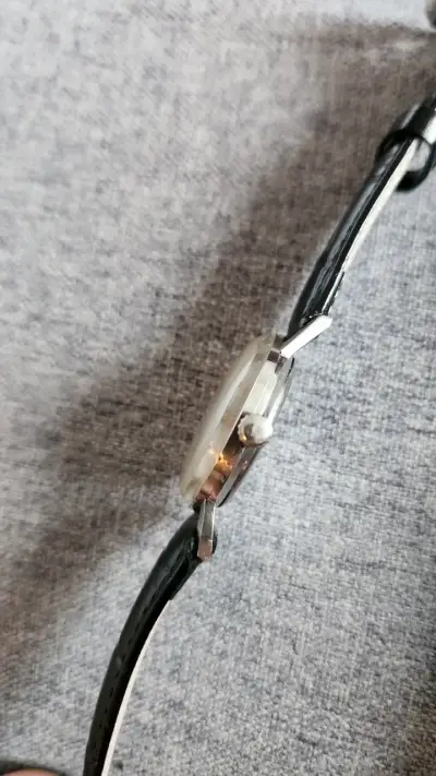 Reloj Seiko clásico de 17 joyas - miniatura 4