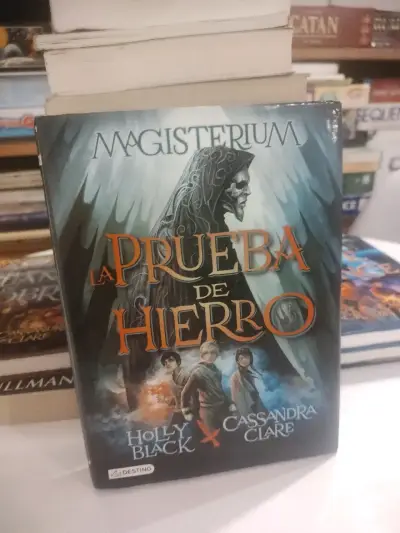 Libro Magisterium: La Prueba de Hierro - miniatura 4
