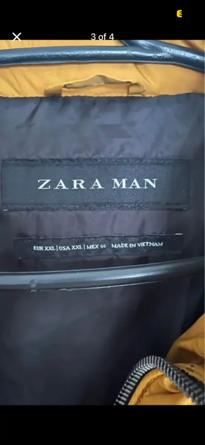 Chaqueta ZARA acolchada color mostaza - miniatura 3