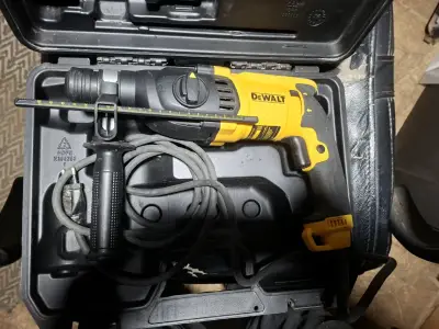 Rotomartillo Dewalt D25133K - Solo uso casero - miniatura 1