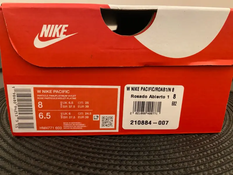 Zapatillas Nike rosadas para mujer - 5