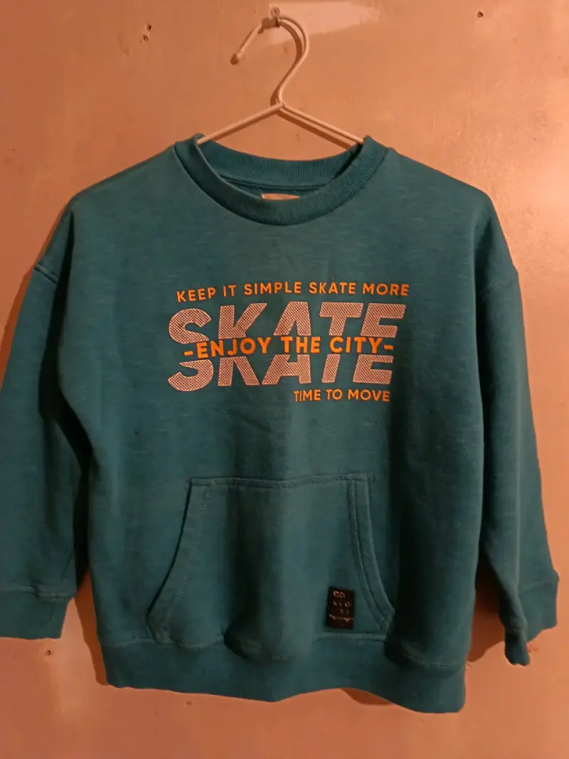 Conjunto de ropa infantil variada - 2
