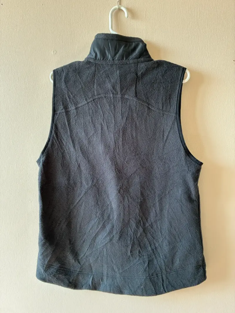 ♻️Chaleco polar gris Adidas ET Staff - 2