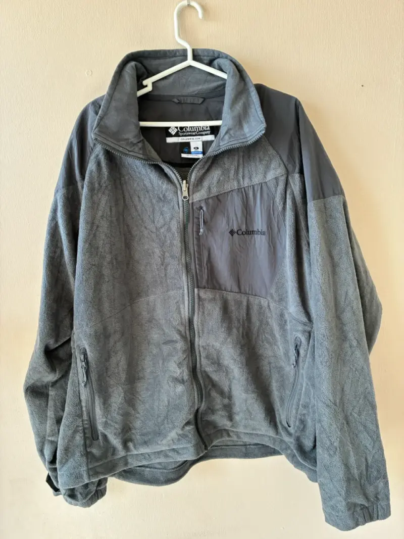 ♻️Chaqueta polar gris Columbia para hombre