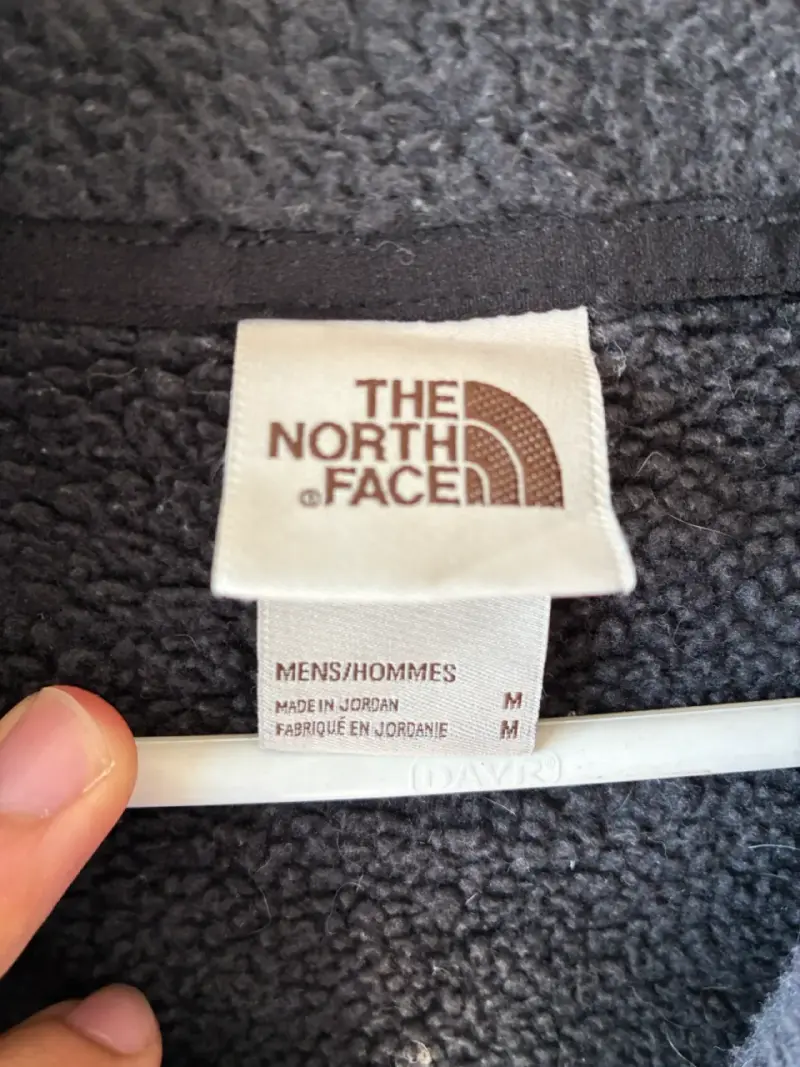 ♻️Chaleco polar sin mangas The North Face negro - 2