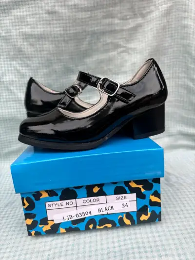 Zapatos para huasitas - miniatura 2