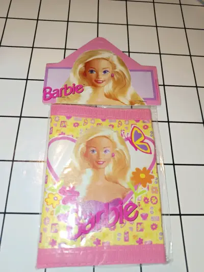 Billetera Barbie village sellada - miniatura 1