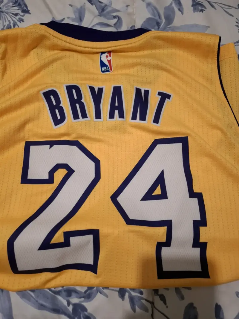 Camiseta NBA Lakers Kobe Bryant Amarilla Talla L - 2
