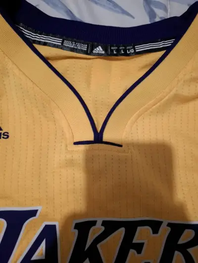 Camiseta NBA Lakers Kobe Bryant Amarilla Talla L - miniatura 5