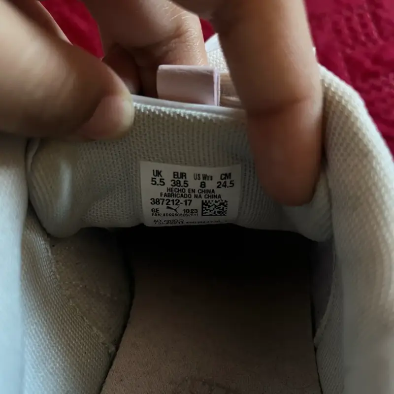 Zapatillas deportivas Puma blancas y rosadas - 3