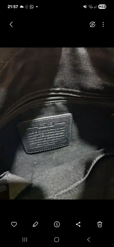 Cartera de Hombro Estampada en Buen Estado - miniatura 4