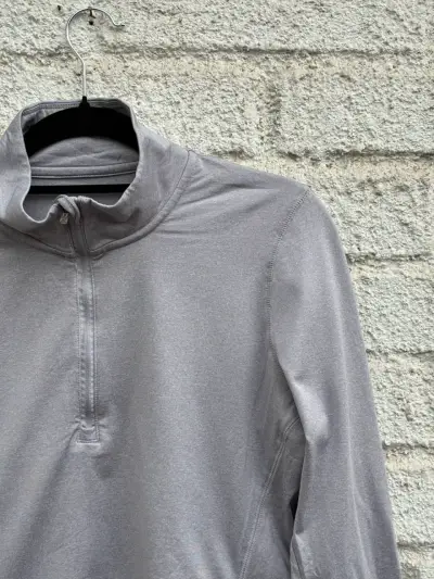 Polerón deportivo Reebok  gris con cierre medio - miniatura 2