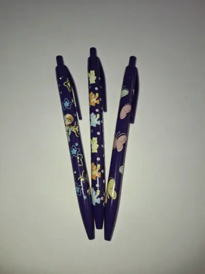 Lápices pasta con diseños animados. - miniatura 2