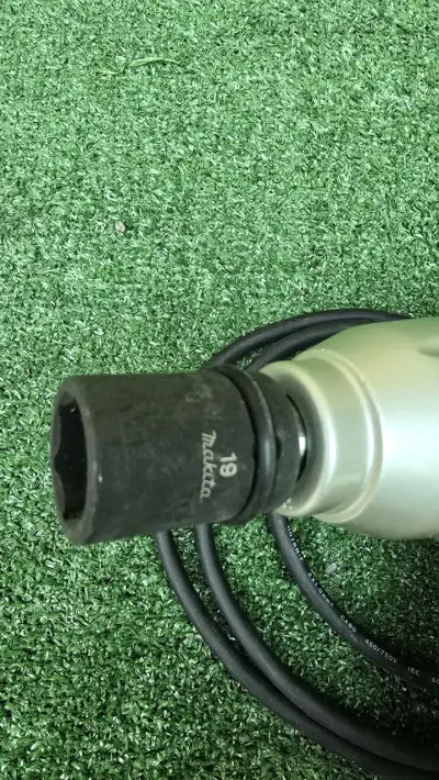 Llave de impacto Makita 6953 eléctrica - miniatura 1