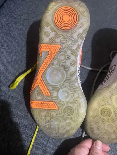 Zapatillas deportivas multicolor Nike en buen estado - miniatura 4