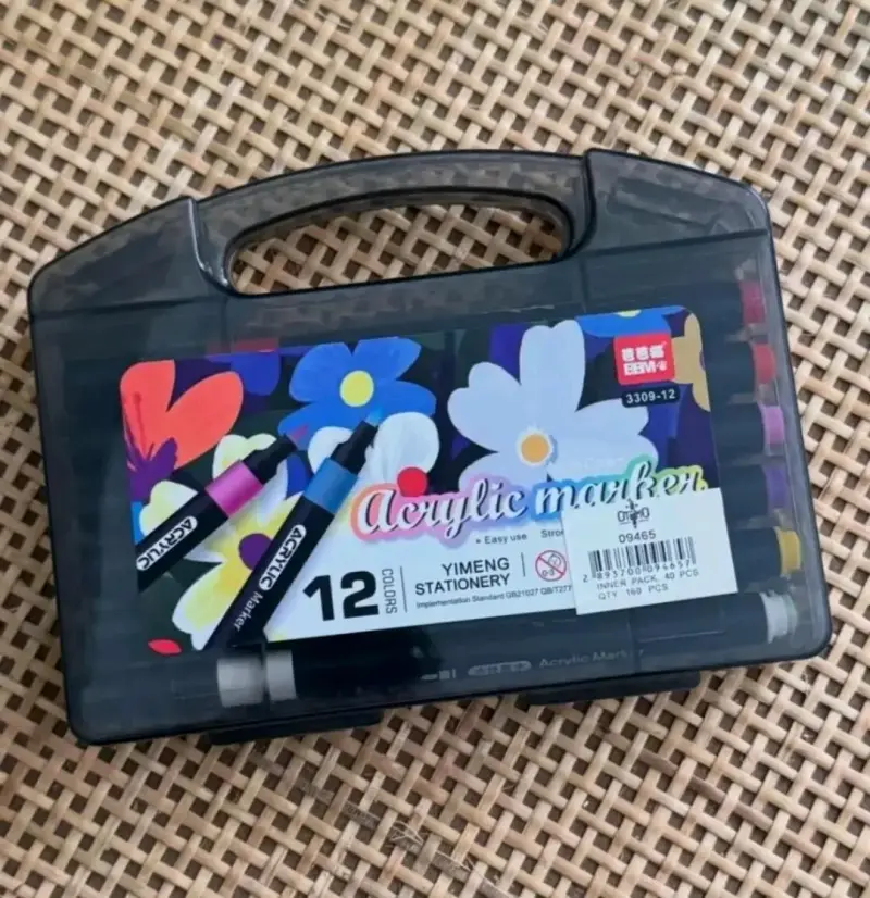 Set de 12 marcadores acrílicos Yimeng