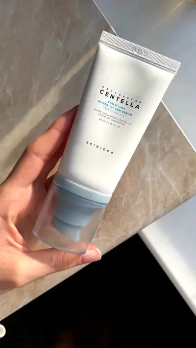Serum solar SKIN1004 Centella SPF50+ PA+++ - miniatura 2