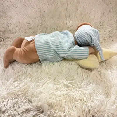 Peluche E.T. con Pijama y Almohada - miniatura 5